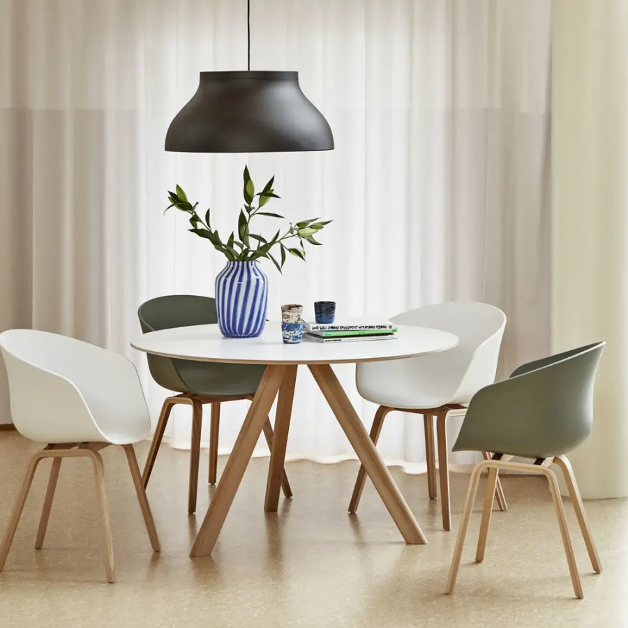 from-rustic-charm-to-modern-minimalism-finding-the-perfect-dining-table-for-your-decor-style-1