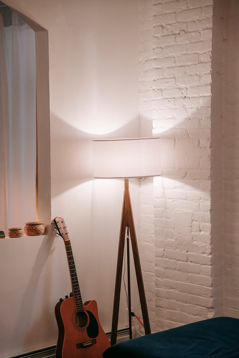 Best Floor Lamps Under £50 UK — Updated March 2026