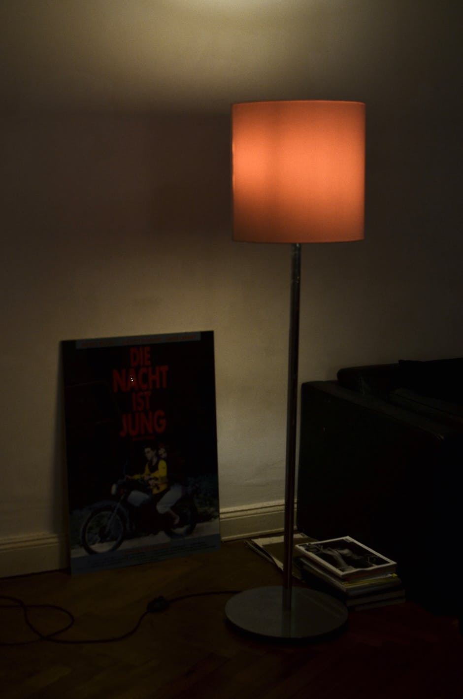 Everything You Need to Know Before Buying Unusual Floor Lamps in the UK